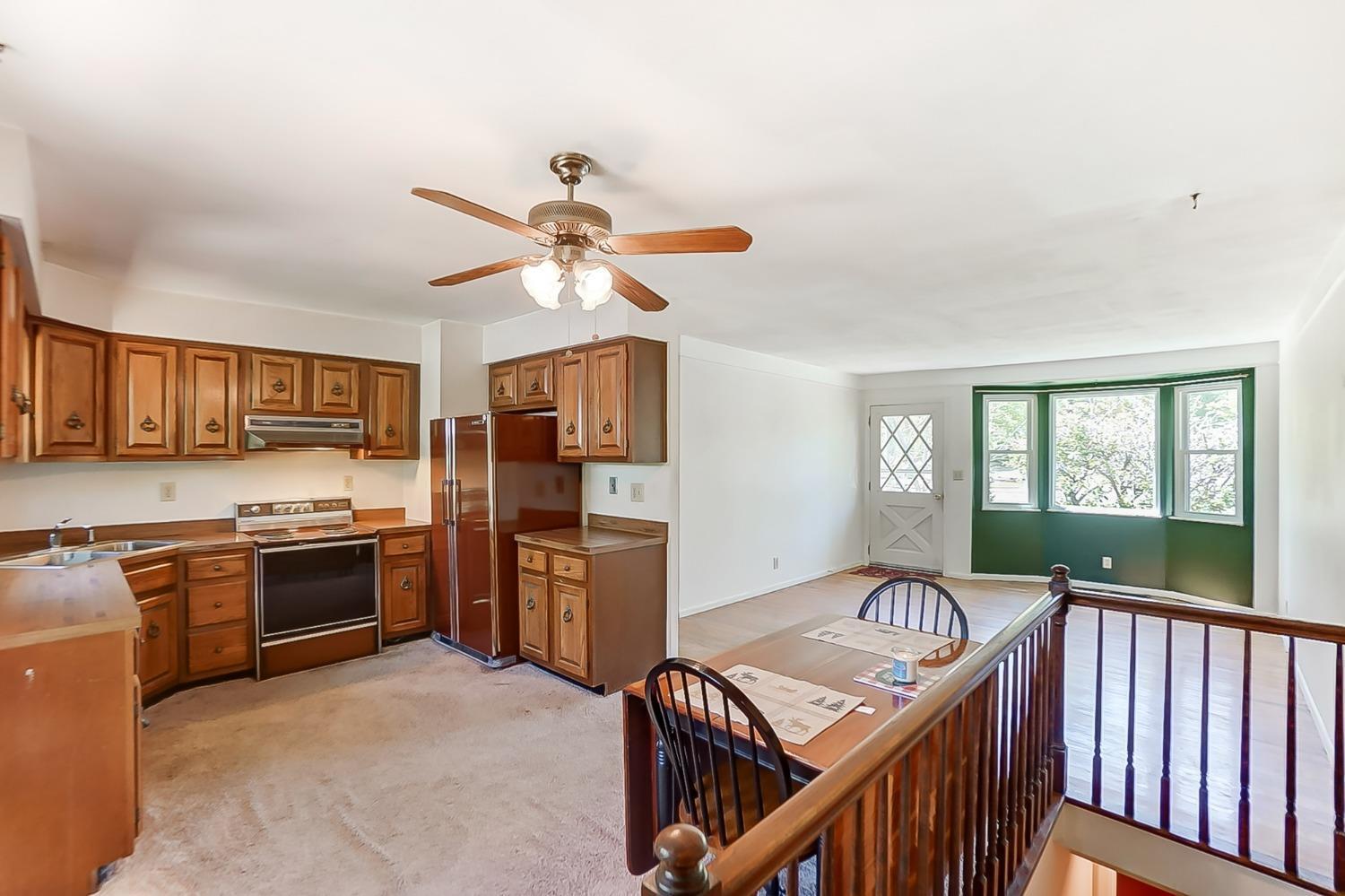 2118 Compton Road Cincinnati, OH 45231 - Photo 7 of 47 Gallery Image 7