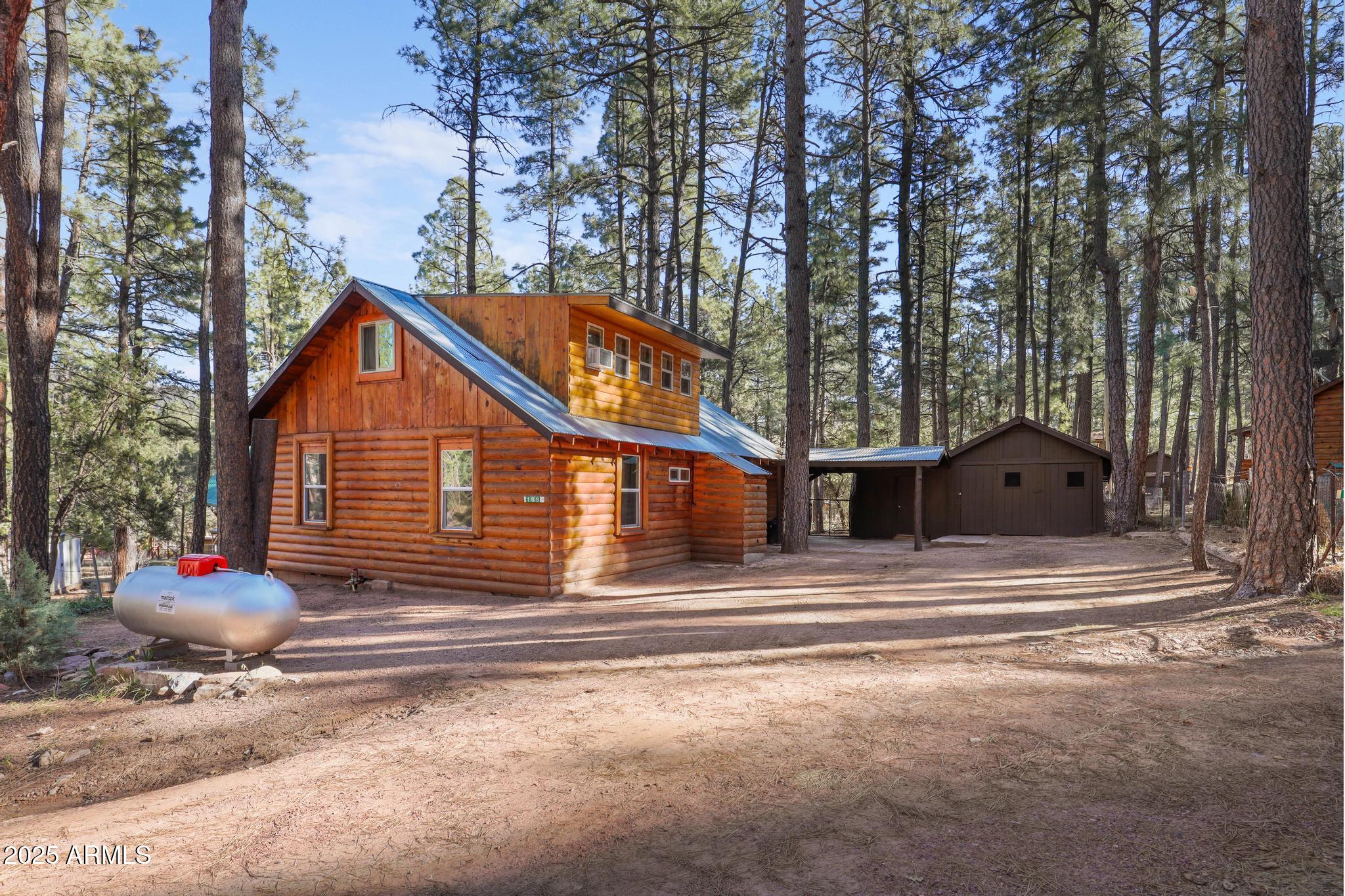 199 West Mockingbird Lane Payson, AZ 85541 - Photo 1 of 36 a view of road and trees