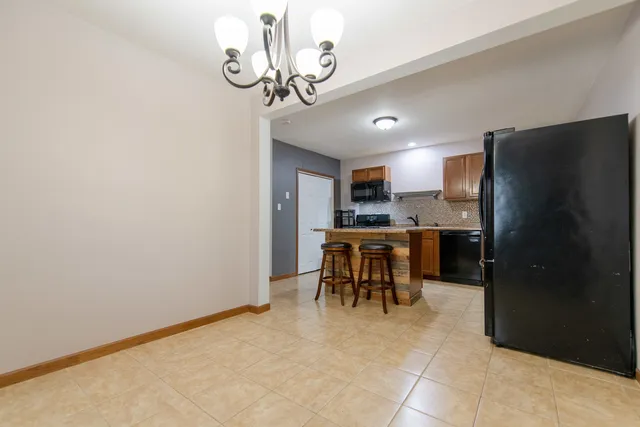 $300,000 | 511 Armstrong Street, Morris, IL 60450