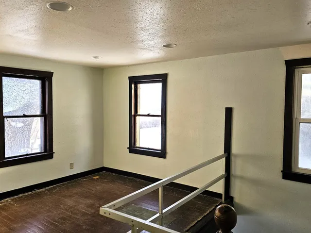 $125,000 | E2127 County Rd Uu, De Soto, WI 54624