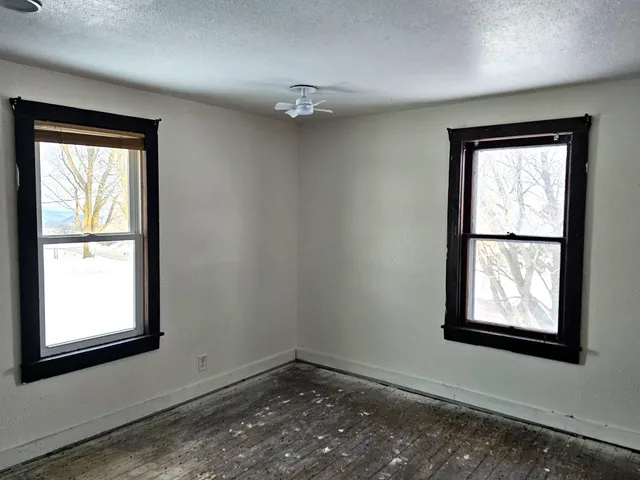 $125,000 | E2127 County Rd Uu, De Soto, WI 54624