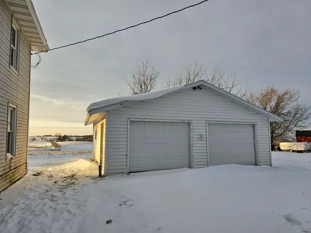 $125,000 | E2127 County Rd Uu, De Soto, WI 54624