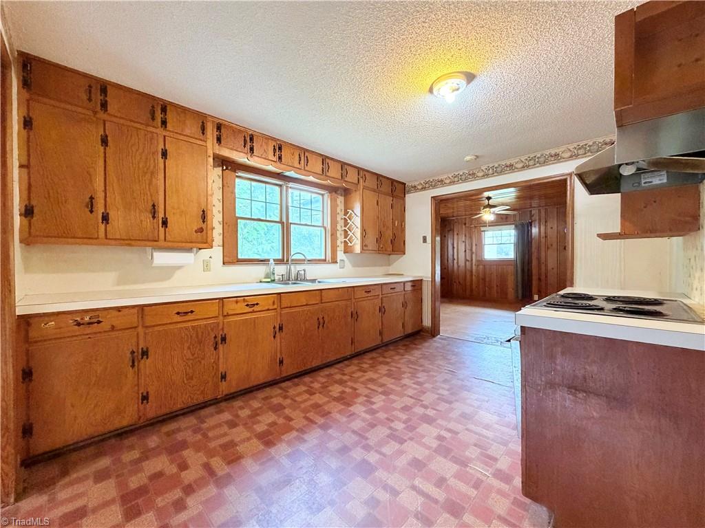 1940 Darwick Road Winston-Salem, NC 27127 - Photo 10 of 23
