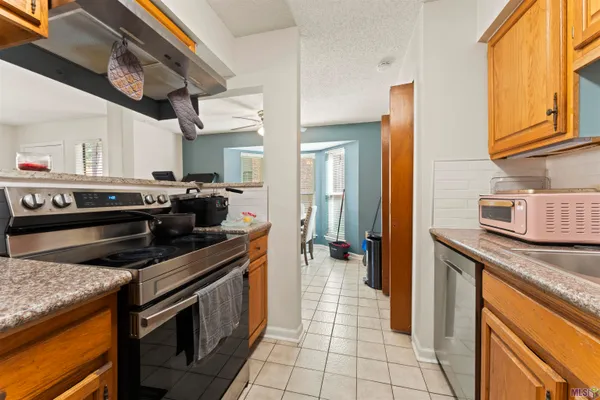 $125,000 | 1805 South Brightside View Drive, Unit C, Baton Rouge, LA 70820