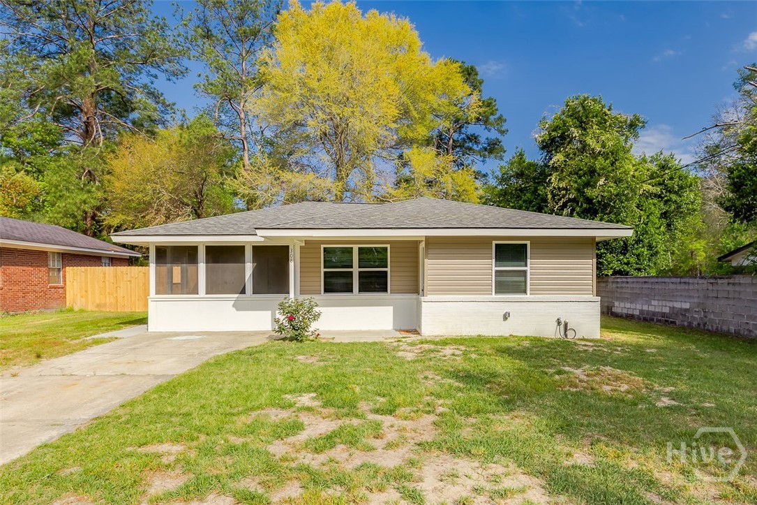 308 East 4th Street Springfield, GA 31329 - Photo 6 of 46