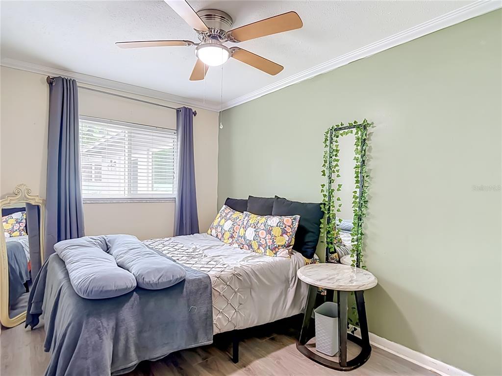 201 East Wheeler Road Seffner, FL 33584 - Photo 21 of 35 Gallery Image 21