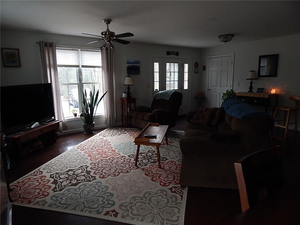 25 Wing Hill Road Manchester, ME 04351 - Photo 7 of 17 Photo