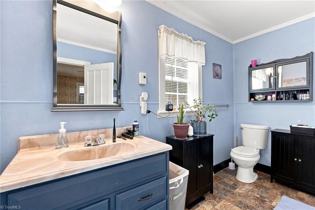 122 Turner Road Mayodan, NC 27027 - Photo 12 of 31 Gallery Image 12