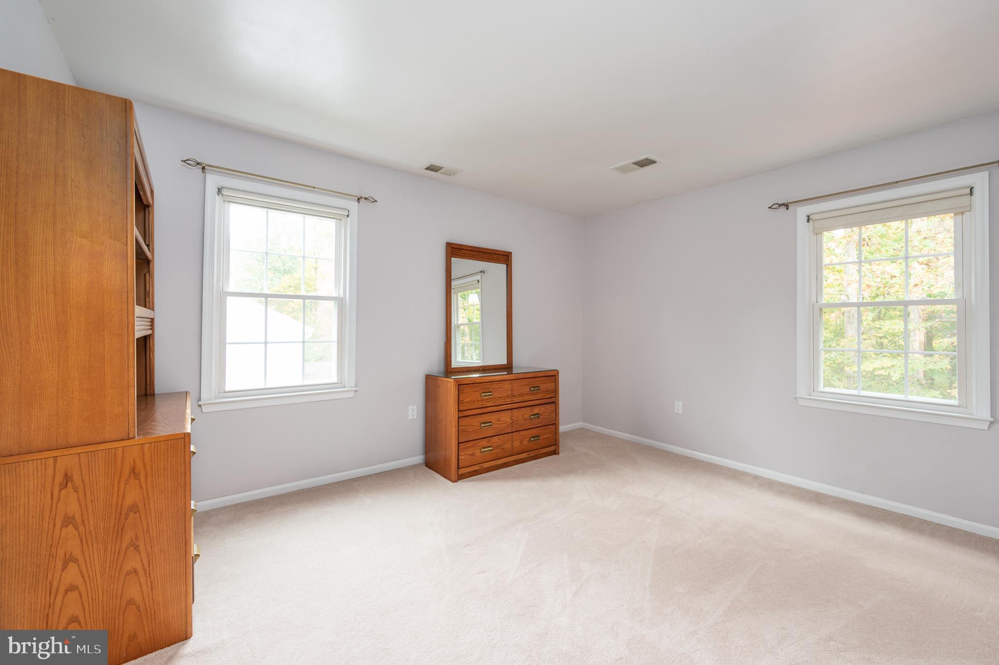 7609 Bertito Lane Springfield, VA 22153 - Photo 39 of 63 Bedroom 3 two window faces side & back.