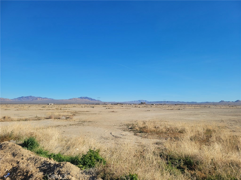 0 Locust Road Lucerne Valley, CA 92356 - Photo 2 of 16