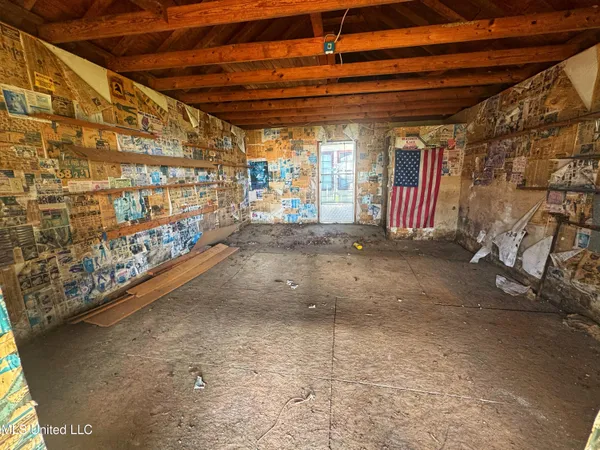 $220,000 | 4660 Moon Lake Road, Coahoma, MS 38617