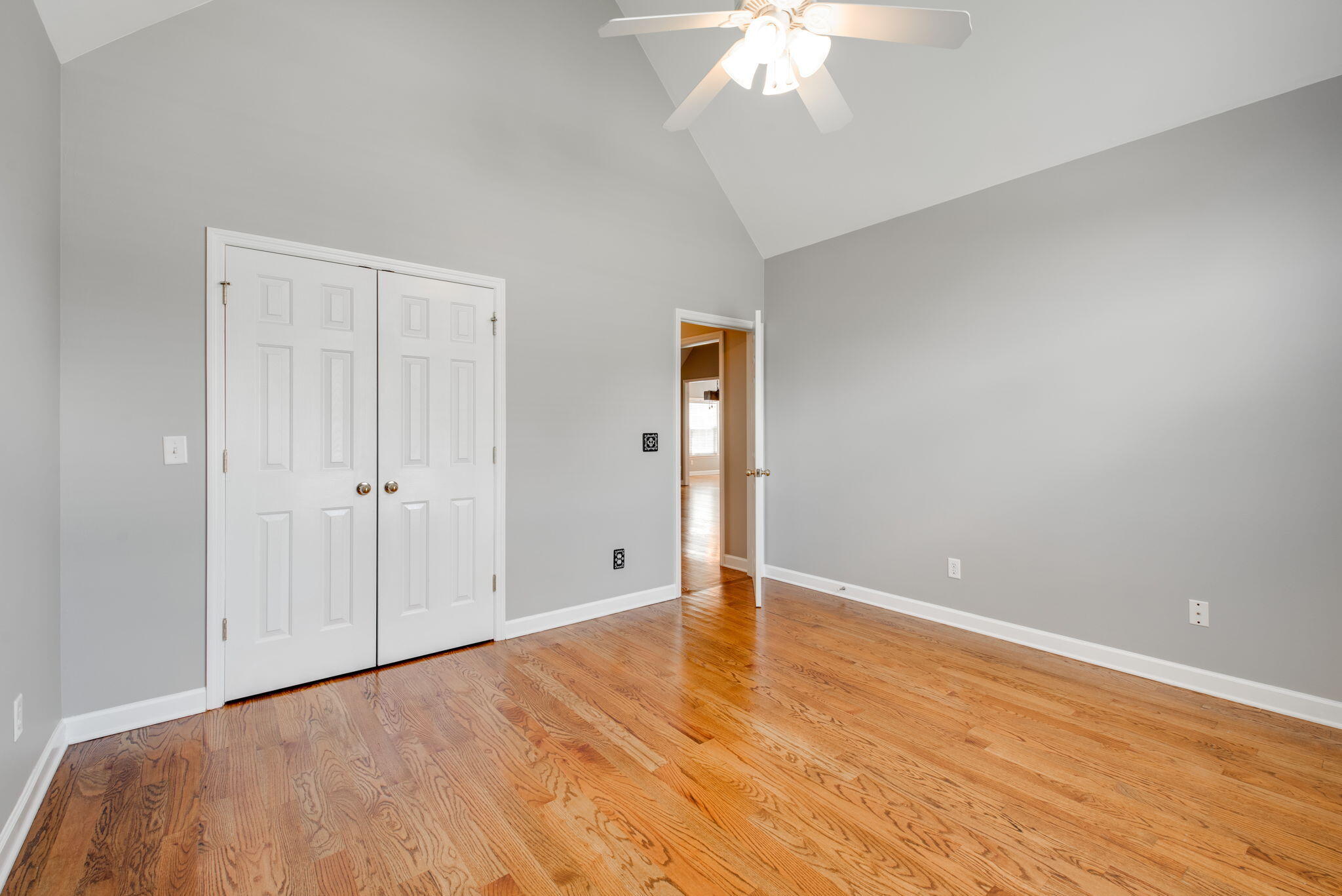 8502 Pershing Road Chattanooga, TN 37421 - Photo 33 of 39 41-web-or-mls-DSC_5631
