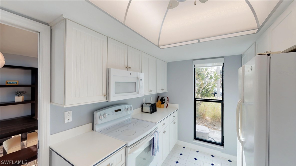 660 Randy Lane Fort Myers Beach, FL 33931 - Photo 18 of 33 Gallery Image 18