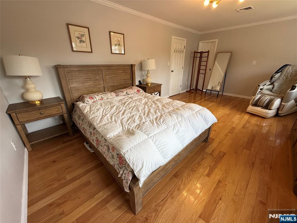121 Newcomb Road Tenafly, NJ 07670 - Photo 19 of 28