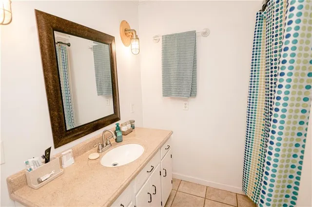 $320,000 | 25284 Lake Choctaw Road, Franklinton, LA 70438