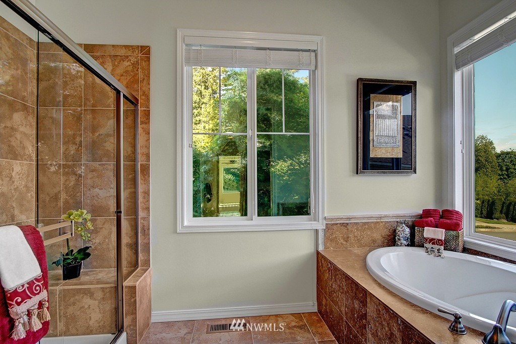 24025 Northeast Adair Road Redmond, WA 98053 - Photo 17 of 23 Gallery Image 17