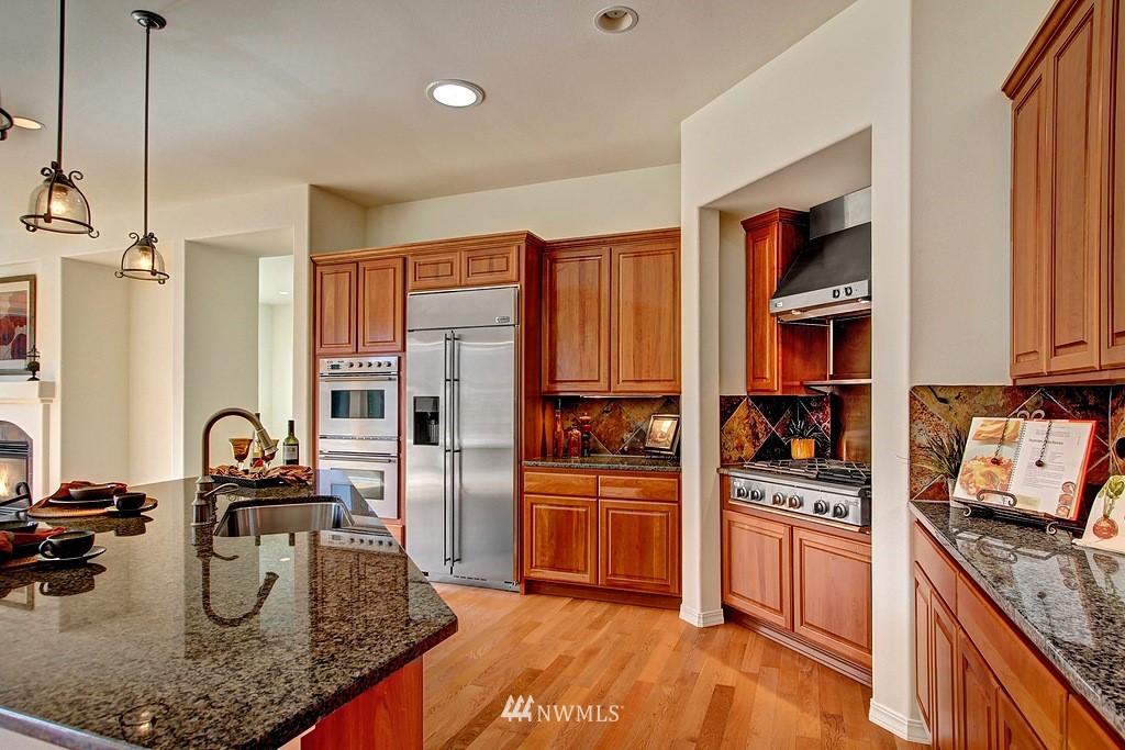 24025 Northeast Adair Road Redmond, WA 98053 - Photo 6 of 23 Gallery Image 6