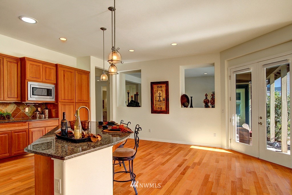 24025 Northeast Adair Road Redmond, WA 98053 - Photo 7 of 23 Gallery Image 7
