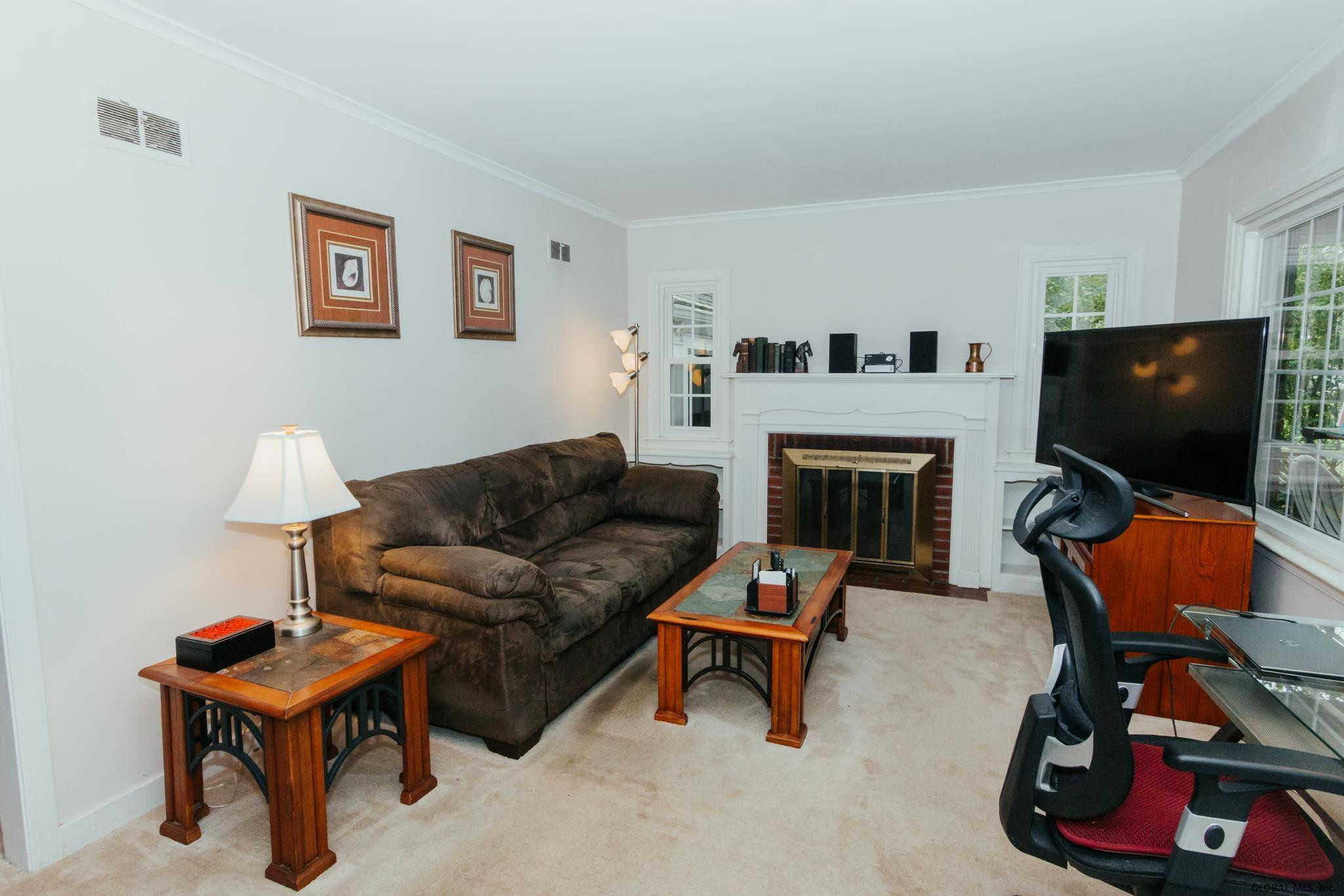 42 Witbeck Drive Glenville, NY 12302 - Photo 7 of 32 Photo 7