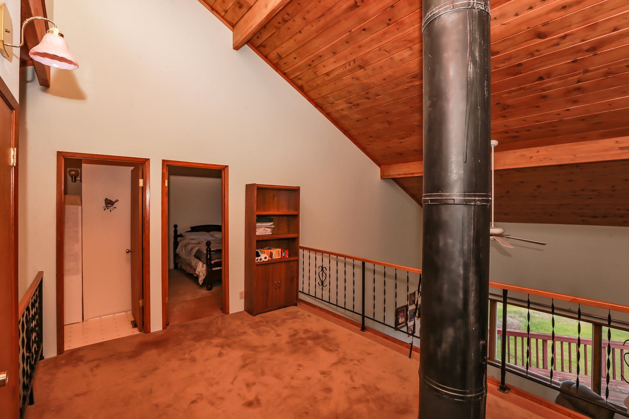 19980 Live Oak Road Red Bluff, CA 96080 - Photo 30 of 36 a view of balcony