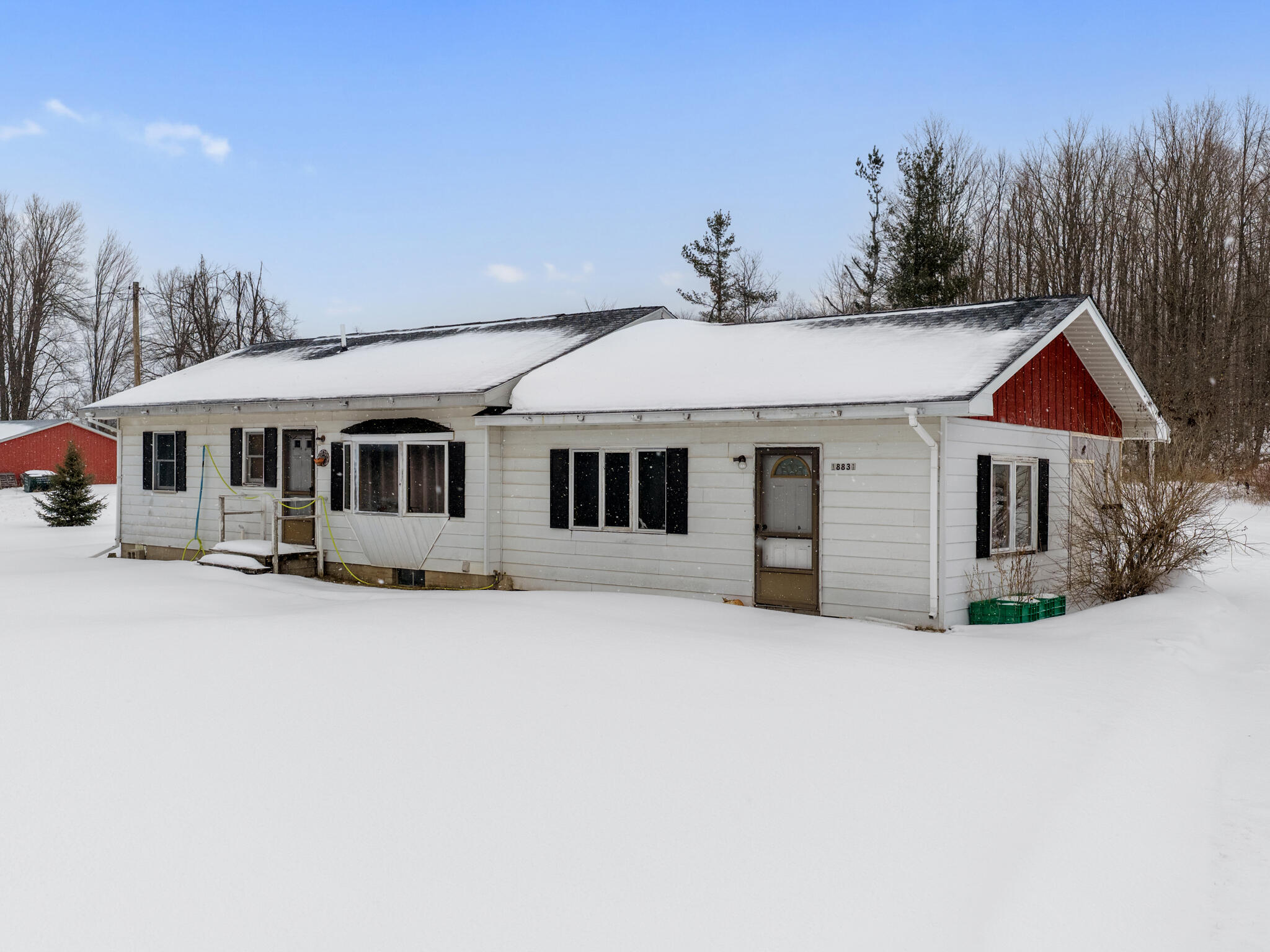 18831 Pleasant Valley Road Atlanta, MI 49709 - Photo 23 of 34 4