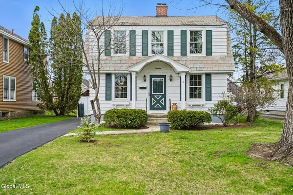 $314,900 | 14 Kelton Court, Albany, NY 12209