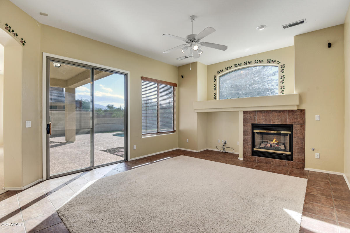 17461 West Wandering Creek Road Goodyear, AZ 85338 - Photo 17 of 41 15-Great Room