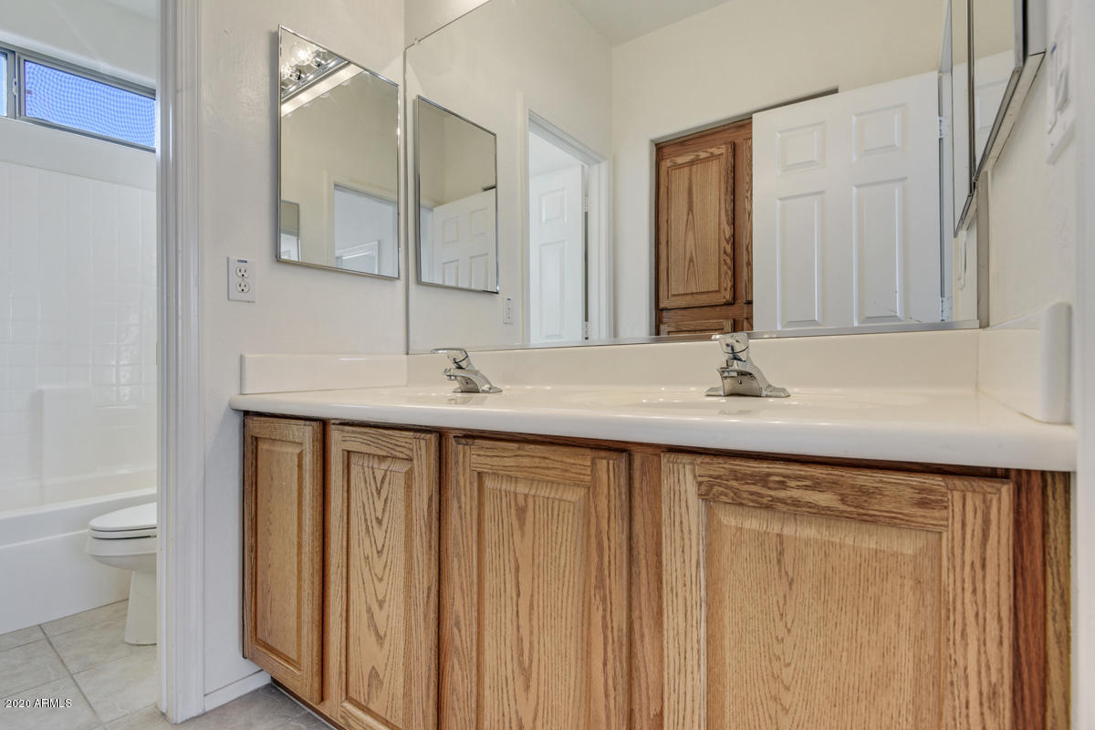 17461 West Wandering Creek Road Goodyear, AZ 85338 - Photo 27 of 41 28-Bathroom Three