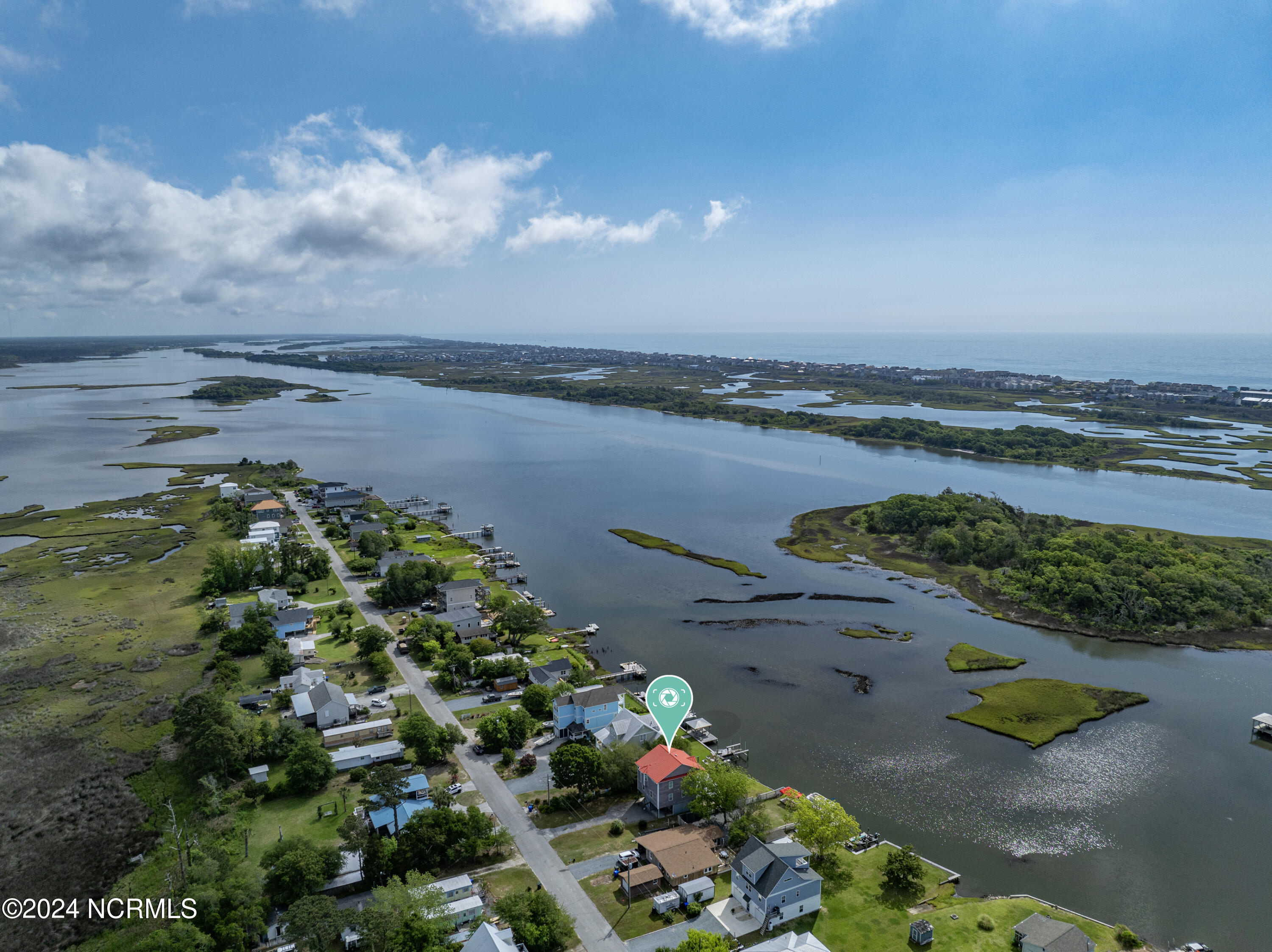 300 Atkinson Point Road Surf City, NC 28445 - Photo 4 of 47 DJI_0986 copy