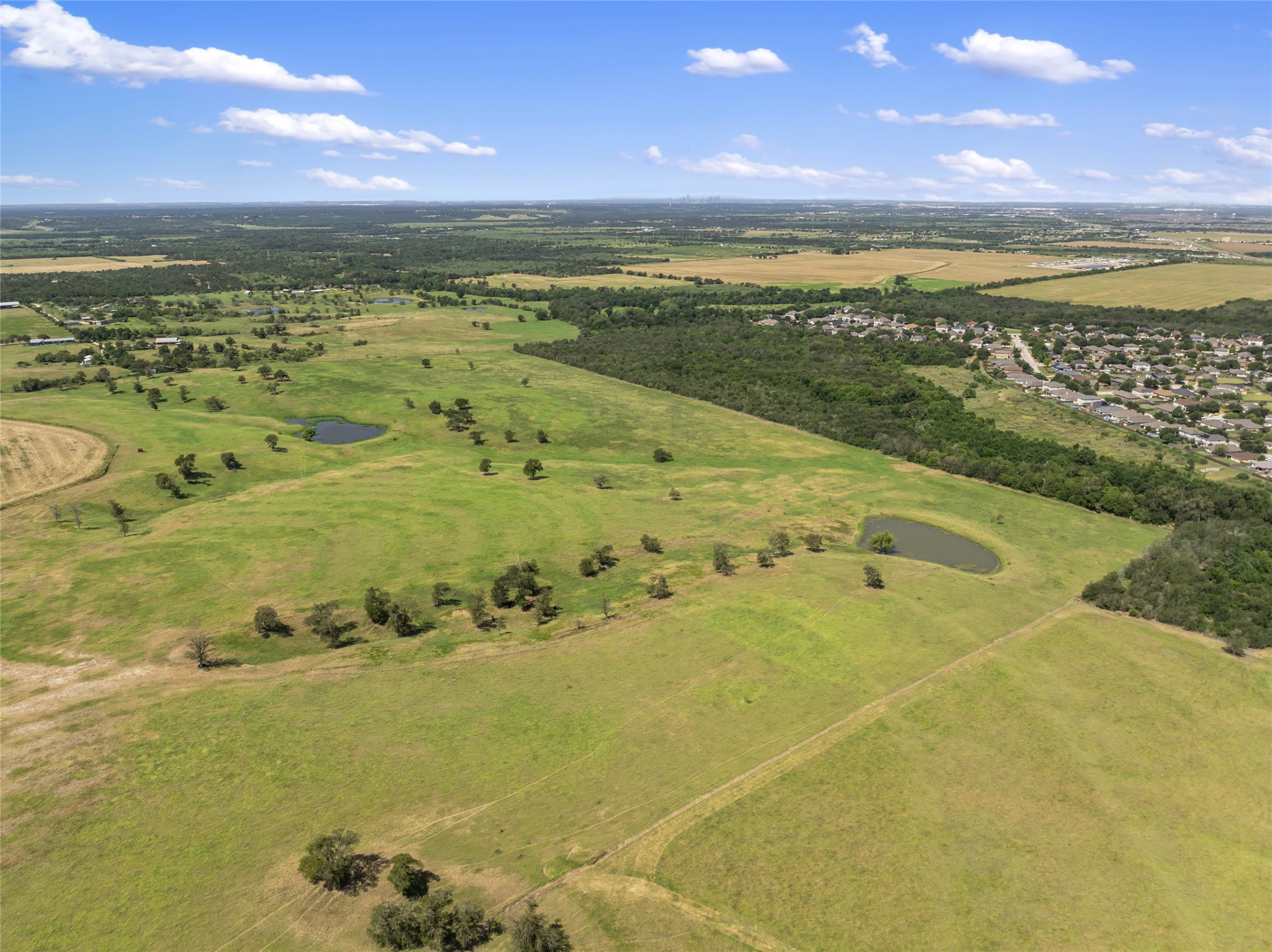 12500 County Line Road Elgin, TX 78621 - Photo 7 of 9 a view of an ocean view
