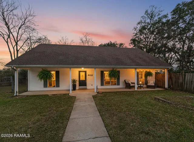 $230,000 | 800 Austin Road, Youngsville, LA 70592