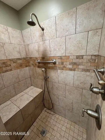 $230,000 | 800 Austin Road, Youngsville, LA 70592