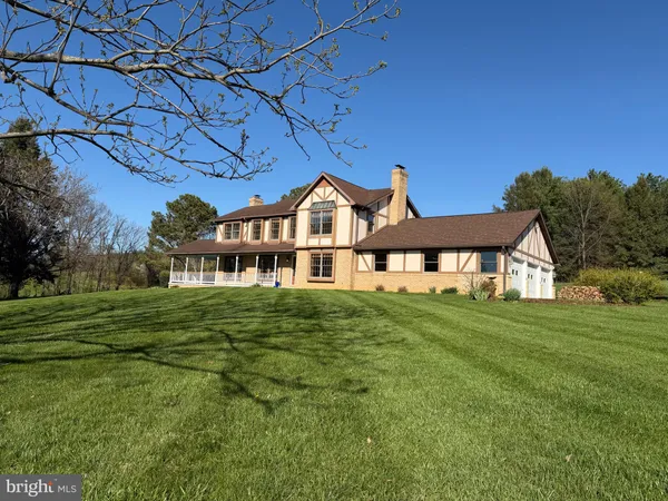 $889,000 | 8001 Mapleville Road, Boonsboro, MD 21713