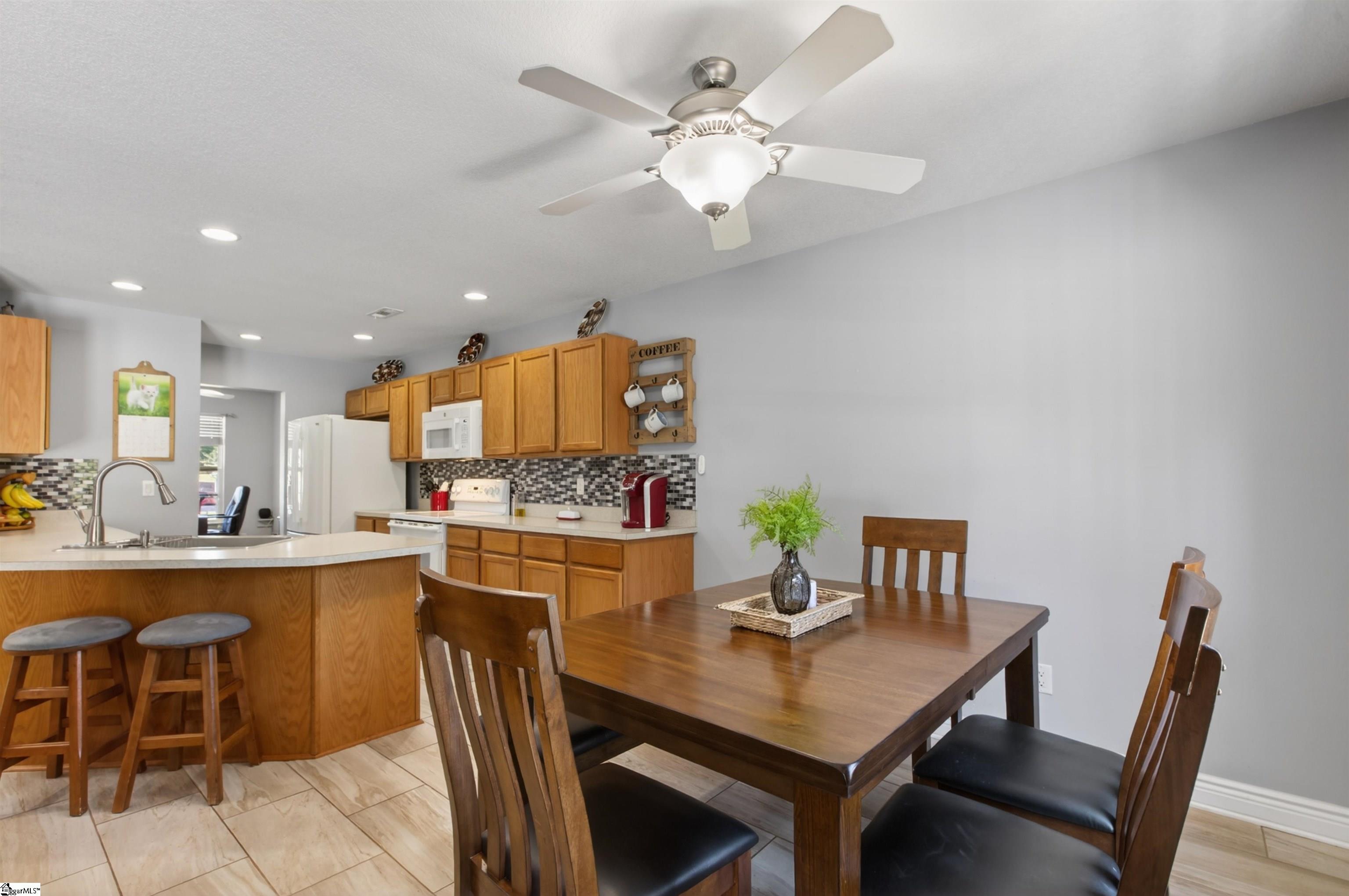 391 Bright Farm Road Duncan, SC 29334 - Photo 18 of 50