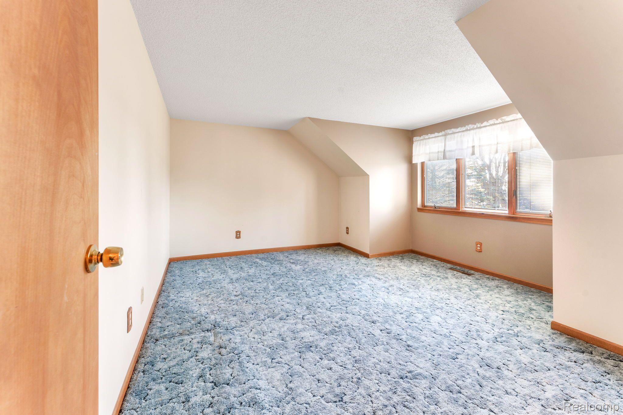 9212 West Albain Road Ida, MI 48140 - Photo 36 of 46 BEDROOM #3 SECOND FLOOR