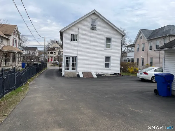 $474,900 | 264 South Main Street, Torrington, CT 06790