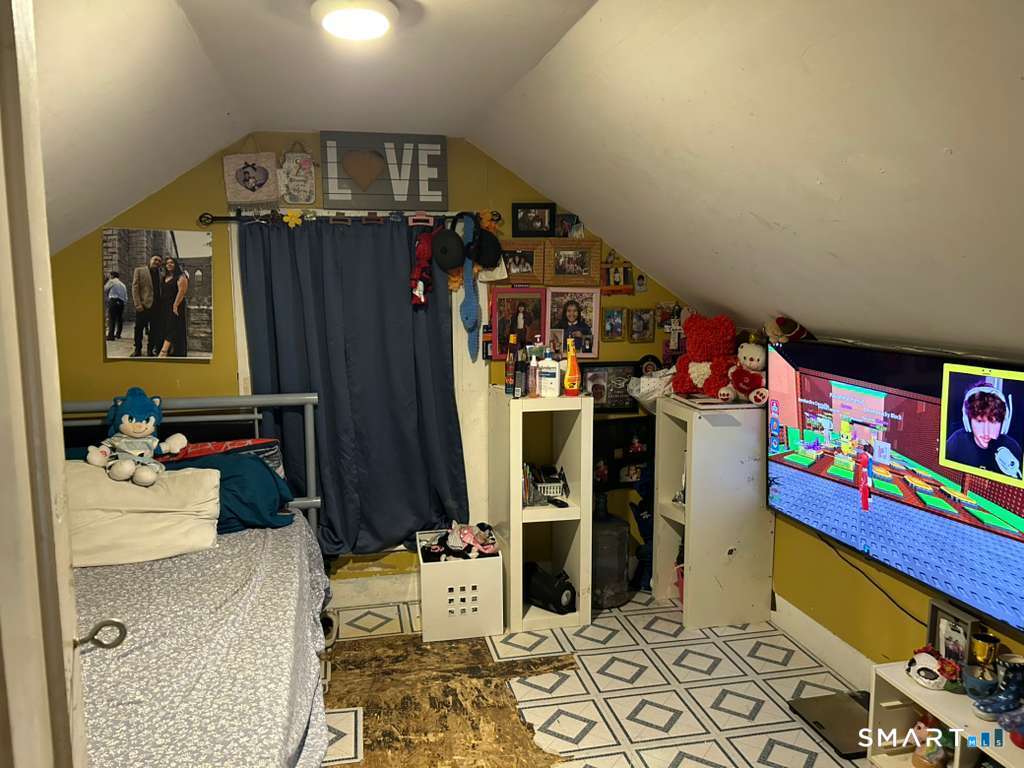 264 South Main Street Torrington, CT 06790 - Photo 31 of 39 Attic Bedroom