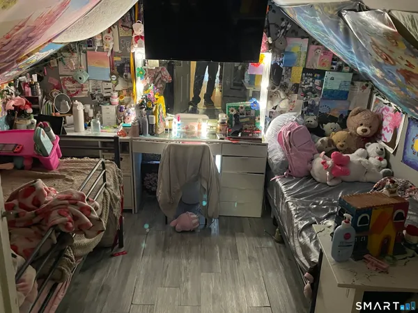 $474,900 | 264 South Main Street, Torrington, CT 06790