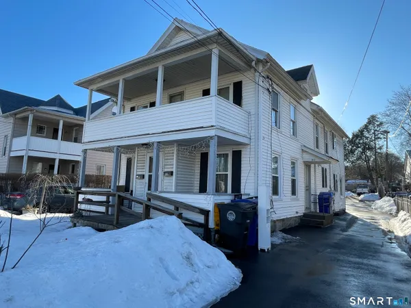 $474,900 | 264 South Main Street, Torrington, CT 06790