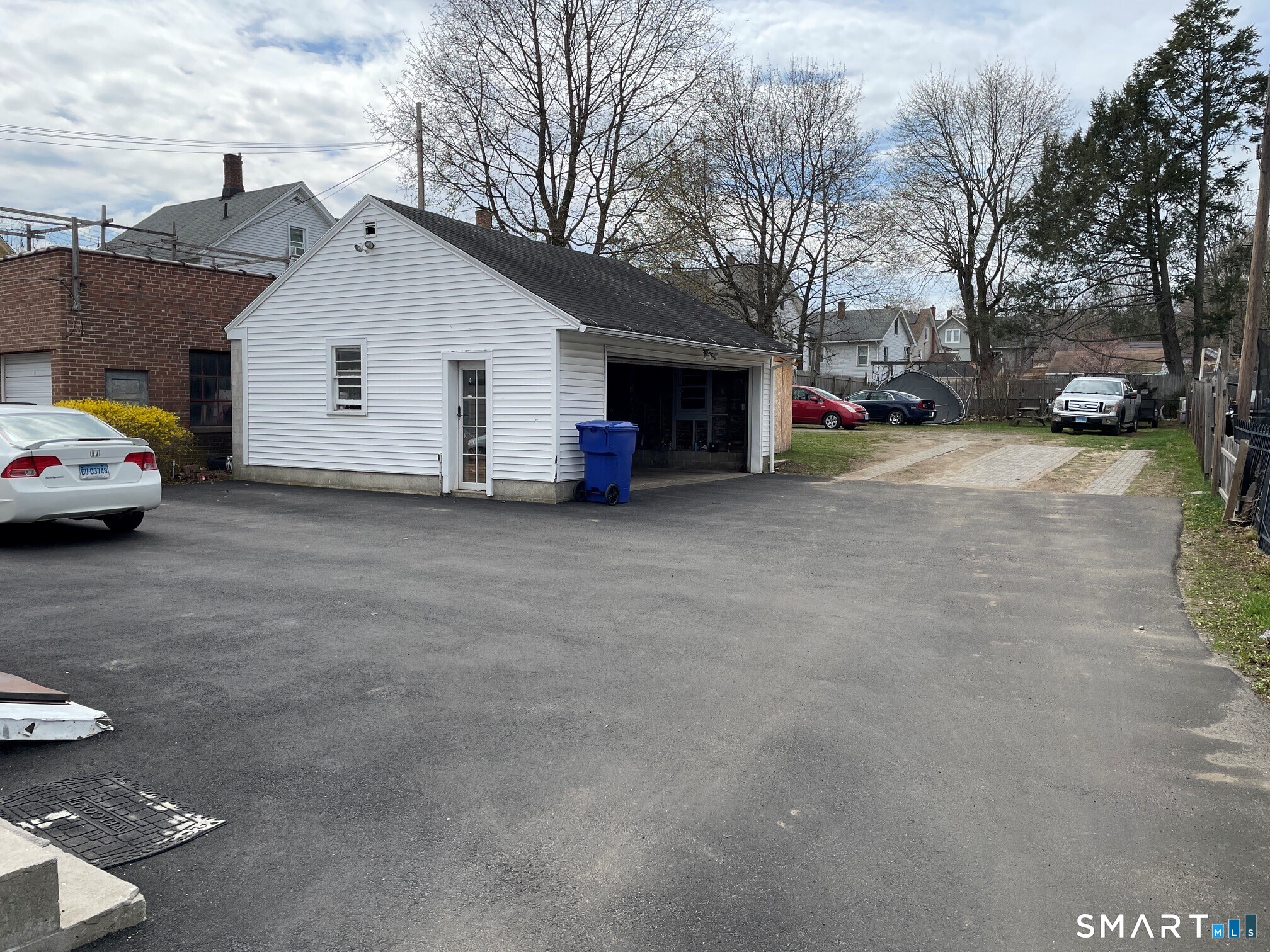 264 South Main Street Torrington, CT 06790 - Photo 4 of 39
