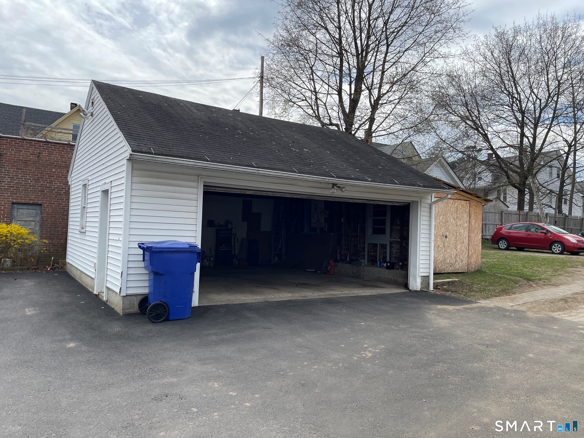 264 South Main Street Torrington, CT 06790 - Photo 5 of 39 a house view with a outdoor space