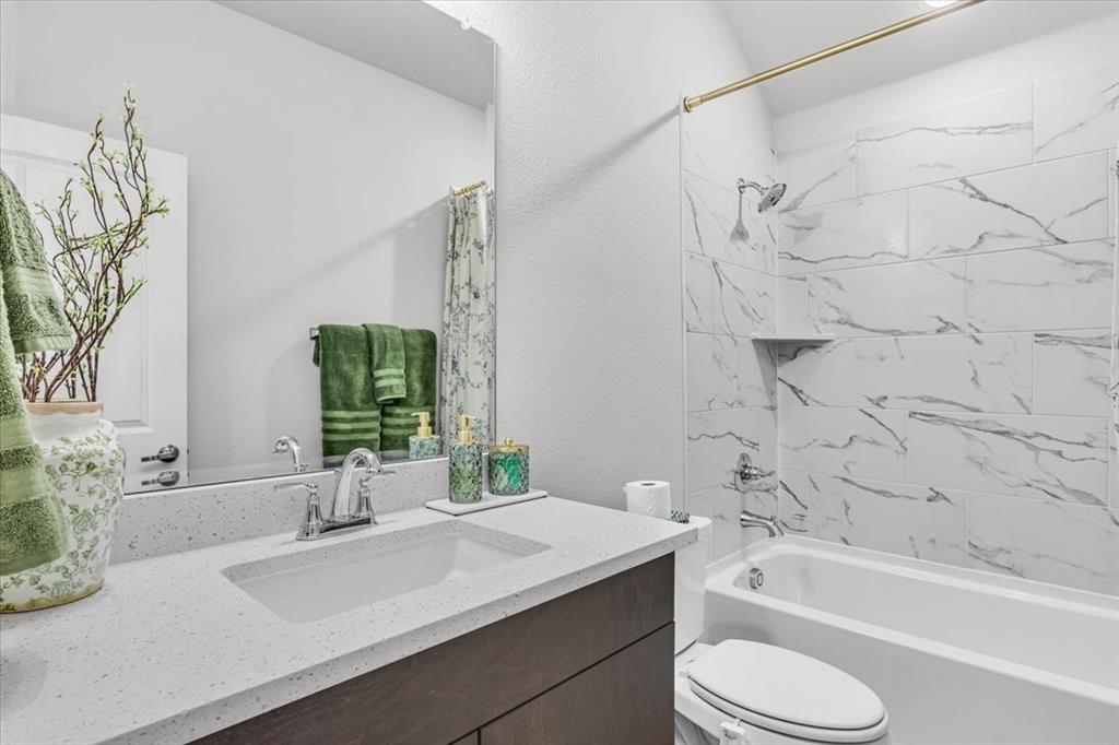 741 Godley Ranch Godley, TX 76044 - Photo 7 of 40 Gallery Image 7