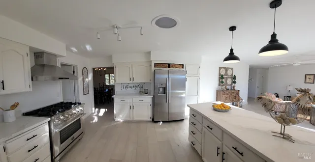 $749,900 | 725 Gold Gulch Road, Ukiah, CA 95482