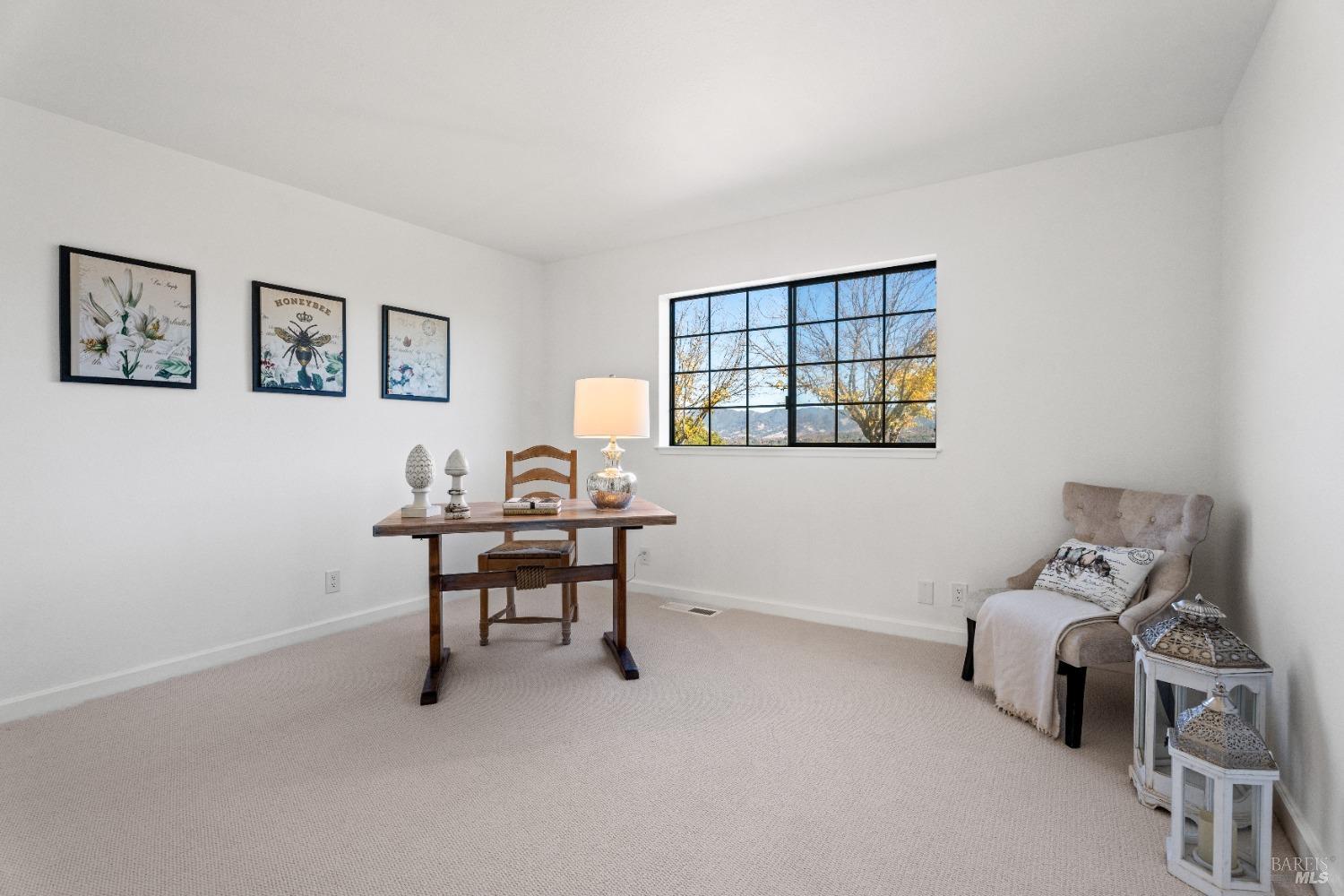 725 Gold Gulch Road Ukiah, CA 95482 - Photo 21 of 37 Bedroom 1