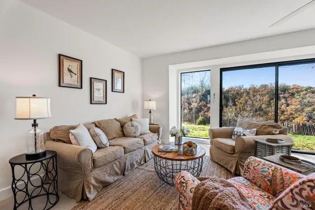 $749,900 | 725 Gold Gulch Road, Ukiah, CA 95482