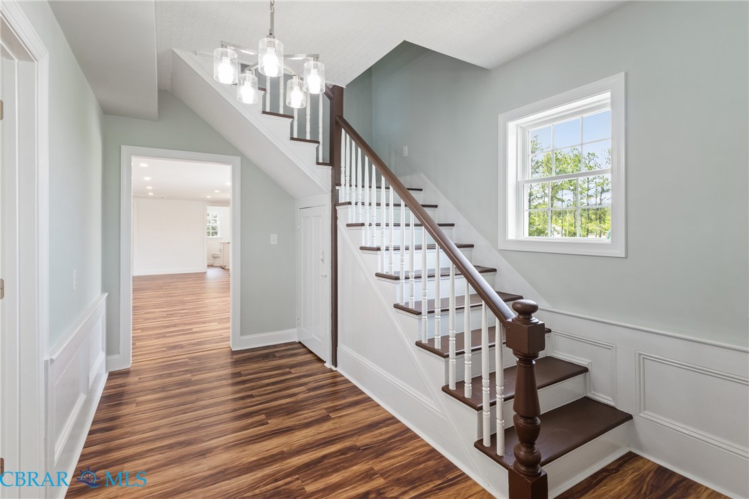 9632 Rowes Point Road Hayes, VA 23072 - Photo 3 of 48