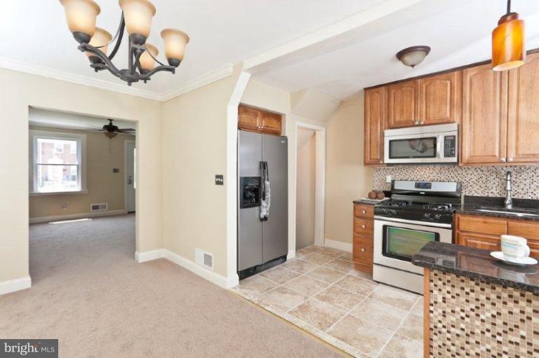47 Hawthorne Road Middle River, MD 21220 - Photo 9 of 19 Interior (General)