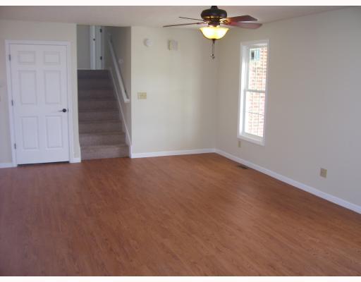 5241 Knollwood Road Springfield, OH 45502 - Photo 4 of 10