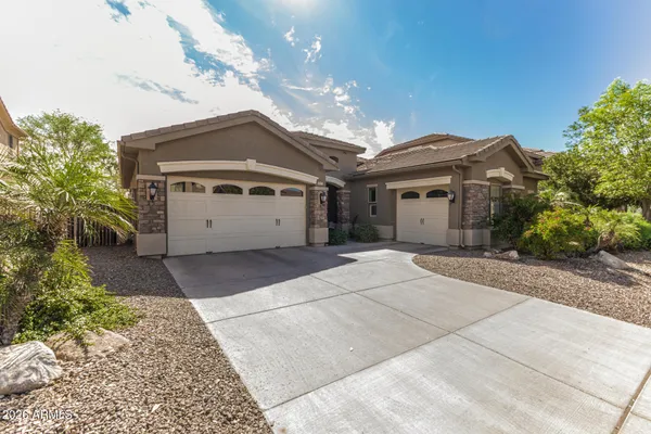 $999,000 | 1397 East Glacier Place, Chandler, AZ 85249