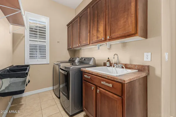 $999,000 | 1397 East Glacier Place, Chandler, AZ 85249